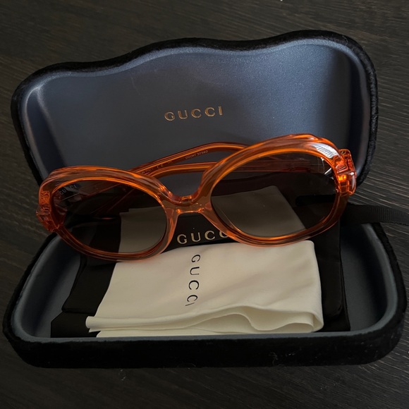 Gucci Orange Oversized Sunglasses - Picture 3 of 8